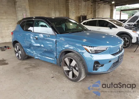 2023 Volvo Xc40 Recharge Pure Electric Twin Ultimate z USA, uszkodzony, nr VIN YV4ED3UM3P2089275